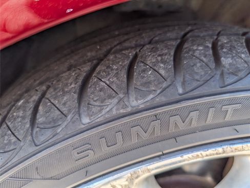 Used 2013 Buick Regal GS image 41