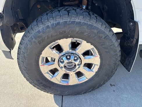 Used 2017 Ford F350 Lariat w/ Lariat Ultimate Package image 31