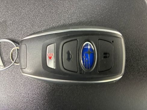 Certified 2025 Subaru Crosstrek 2.0i Premium w/ Crosstrek Mirror Package image 34