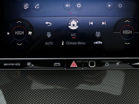 New 2025 Mercedes-Benz GLC 43 AMG 4MATIC image 31
