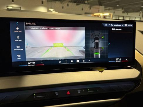 Certified 2025 BMW X3 xDrive30i w/ Convenience Package image 18