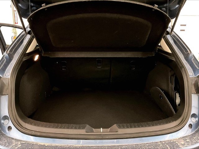 Used 2018 MAZDA MAZDA3 Touring FWD image 33