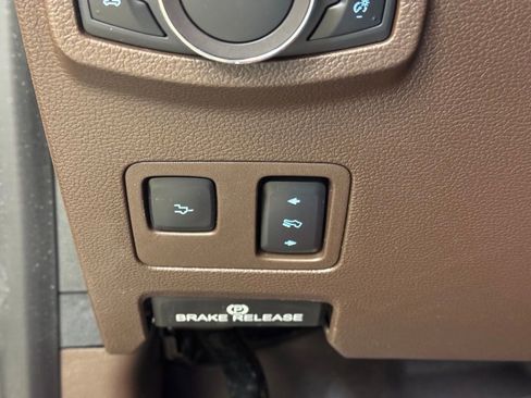 Used 2019 Ford F350 King Ranch w/ King Ranch Ultimate Package image 31