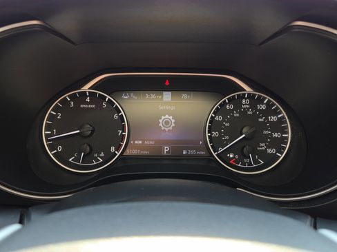 Used 2023 Nissan Maxima Platinum w/ Sport Mat Group FWD image 29