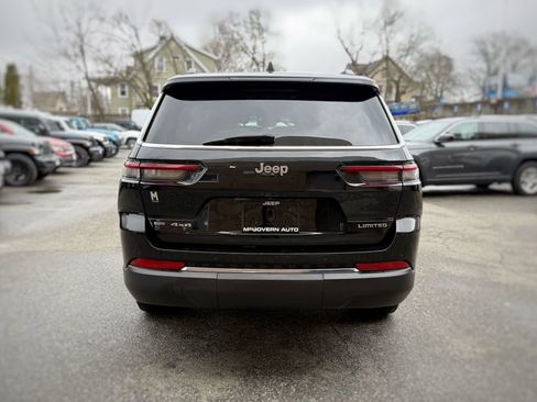 Used 2022 Jeep Grand Cherokee L Limited AWD/4WD image 10