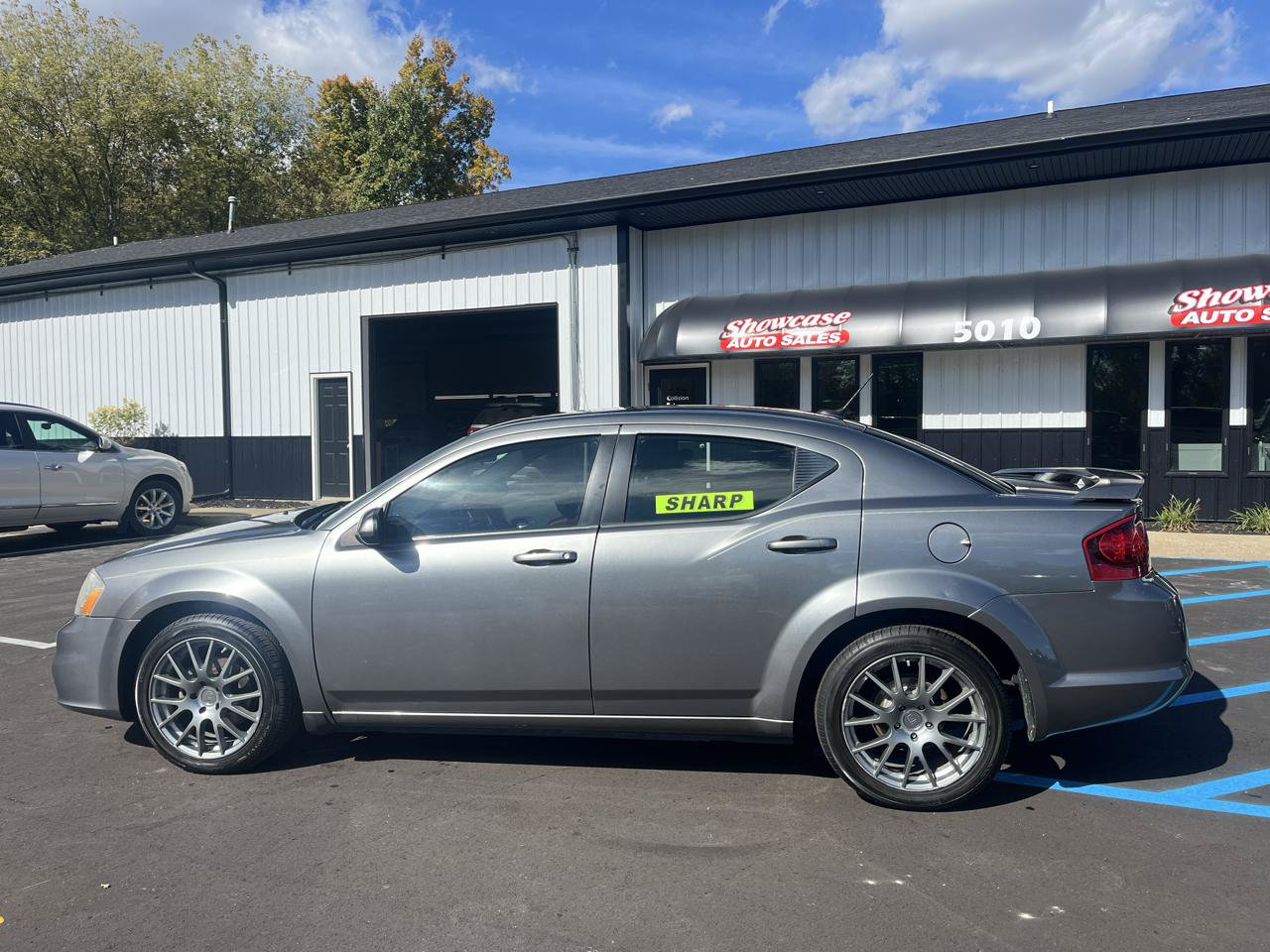 Used 2012 Dodge Avenger SXT Plus w/ Cold Weather Group FWD image 8