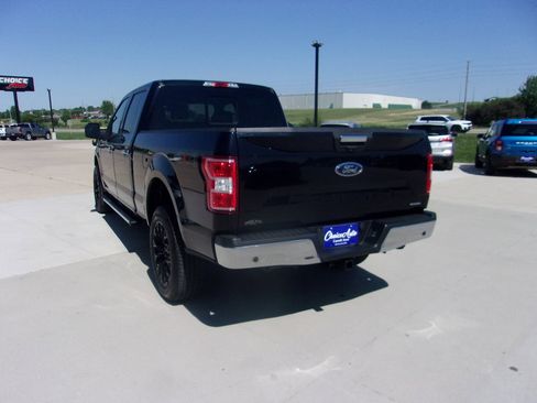 Used 2018 Ford F150 XLT w/ Equipment Group 302A Luxury AWD/4WD image 11