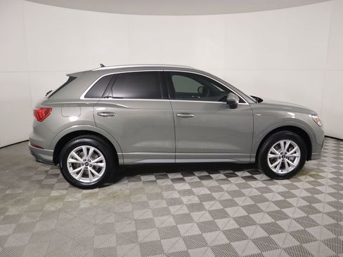 Used 2025 Audi Q3 2.0T Premium w/ Convenience Package image 5