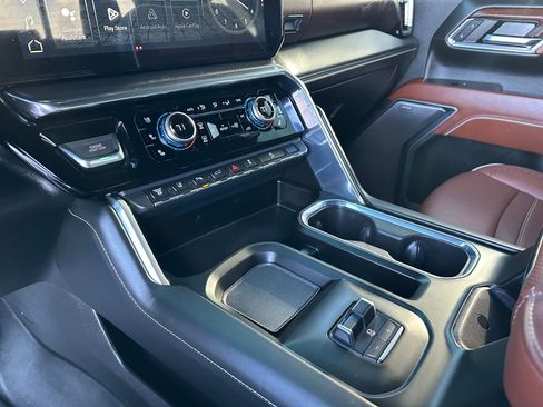 Used 2024 GMC Sierra 2500 Denali Ultimate w/ Max Trailering Package image 23