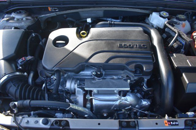 Certified 2025 Chevrolet Malibu LS FWD image 31