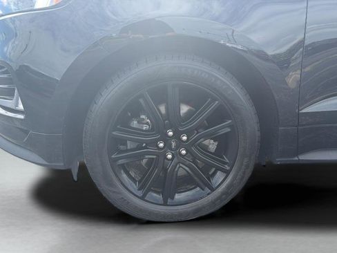 Certified 2020 Ford Edge ST-Line w/ Cold Weather Package AWD/4WD image 52