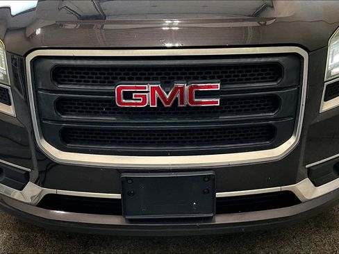 Used 2016 GMC Acadia SLE AWD/4WD image 32
