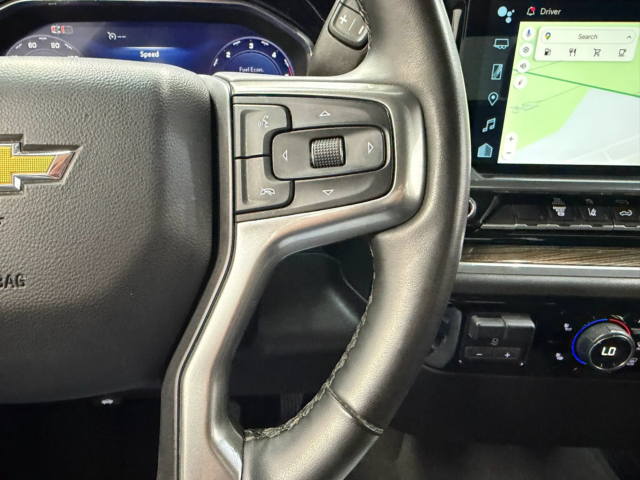 Used 2025 Chevrolet Silverado 2500 LT w/ Convenience Package AWD/4WD image 30