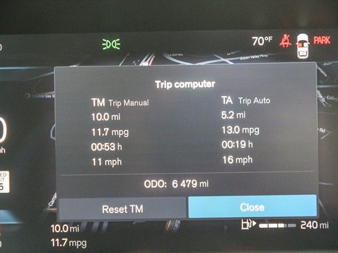 Certified 2025 Volvo XC90 B6 Core w/ Climate Package image 26