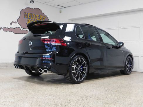 Used 2026 Volkswagen Golf image 4