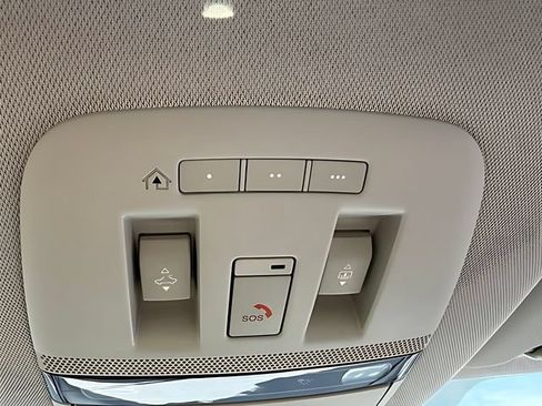 Certified 2024 Nissan Ariya FWD image 24