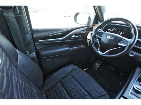 Used 2023 Cadillac Escalade Sport Platinum image 8