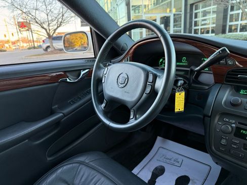Used 2002 Cadillac De Ville image 27