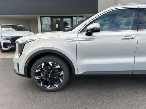New 2026 Kia Sorento EX image 11