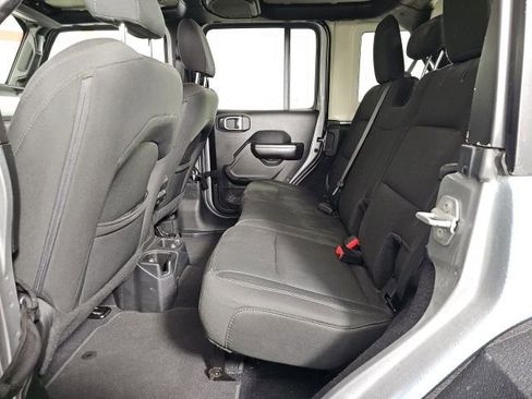 Certified 2019 Jeep Wrangler Unlimited Sport S image 24