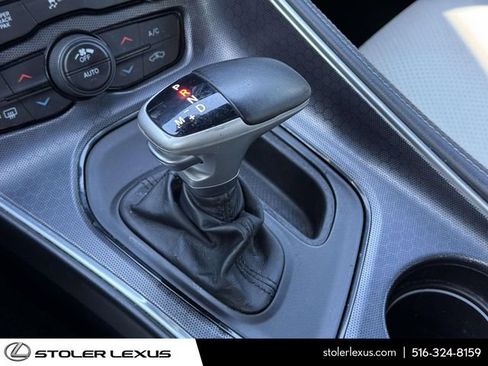 Used 2016 Dodge Challenger R/T Scat Pack w/ Leather Interior Group RWD image 30