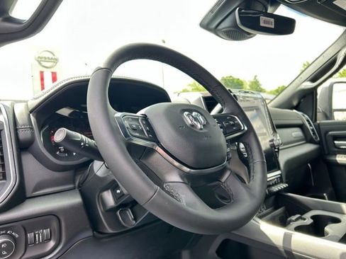 New 2026 RAM 2500 Laramie AWD/4WD image 31