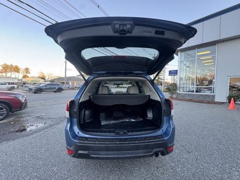 Used 2019 Subaru Forester Limited image 11