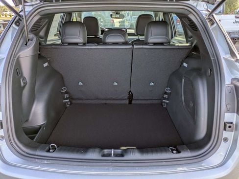 New 2026 Jeep Compass Limited w/ Sun, Sound & Navigation Group image 13