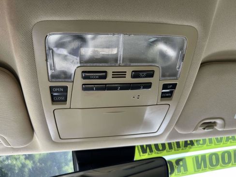 Used 2018 Toyota Highlander XLE FWD image 30