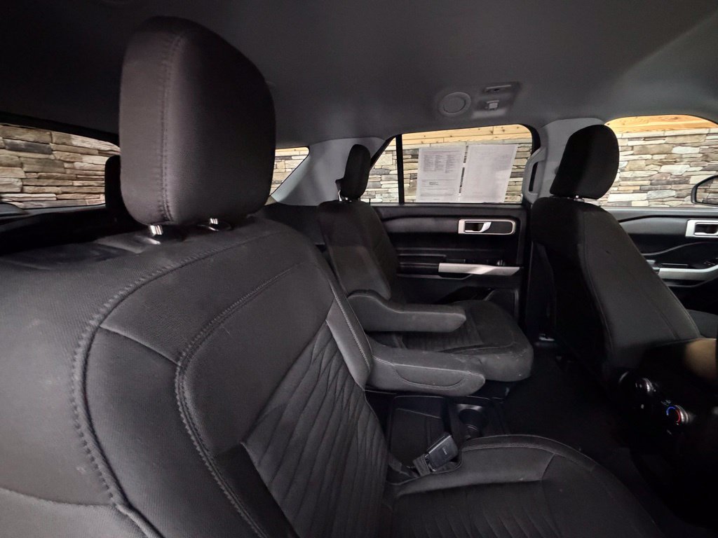 Used 2021 Ford Explorer XLT AWD/4WD image 33