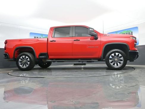 Used 2024 Chevrolet Silverado 2500 Custom w/ Custom Value Package AWD/4WD image 20