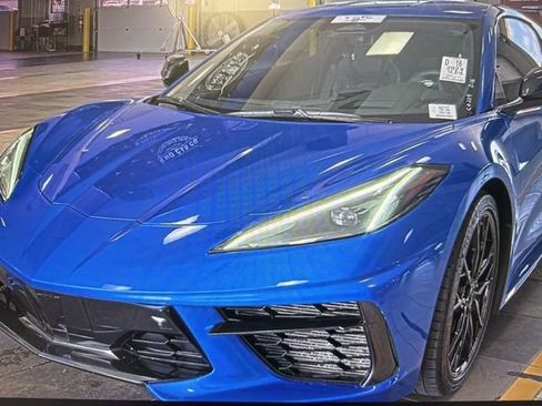 Used 2024 Chevrolet Corvette Stingray Preferred Cpe w/ 2LT image 2