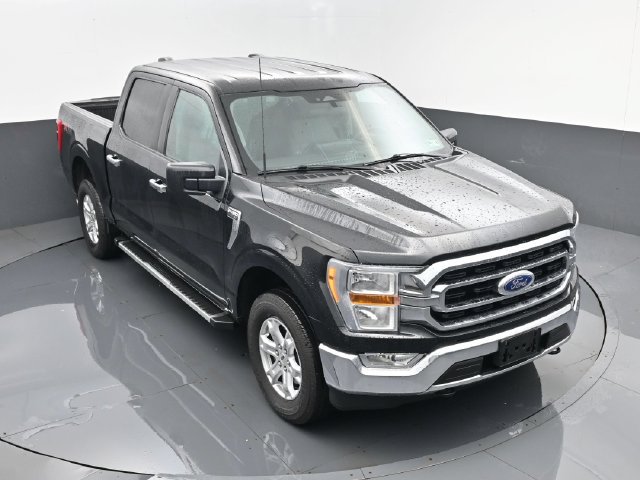 Used 2022 Ford F150 XLT w/ XTR Package AWD/4WD image 17