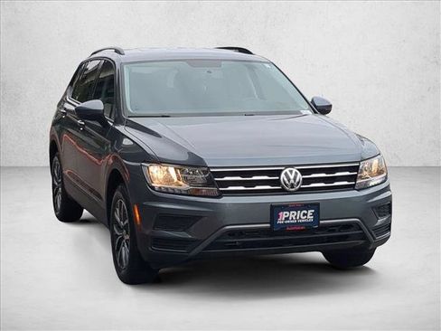 Used 2021 Volkswagen Tiguan S image 3