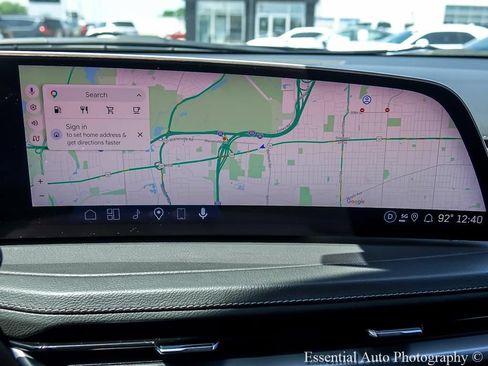 Used 2025 Cadillac XT4 Premium Luxury FWD image 17