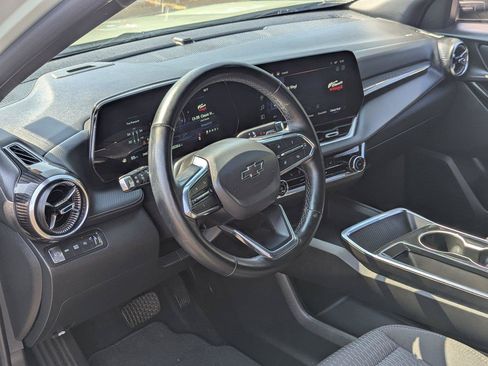 Used 2025 Chevrolet Equinox LT w/ Midnight Edition AWD/4WD image 12
