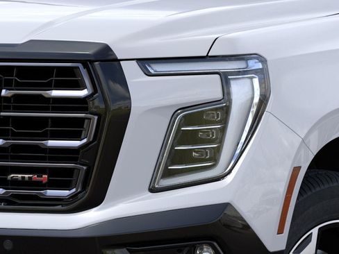 New 2026 GMC Yukon XL AT4 Ultimate AWD/4WD image 10