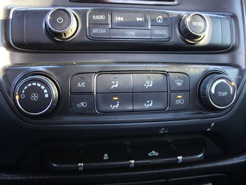 Used 2015 Chevrolet Silverado 3500 W/T w/ Snow Plow Prep Package image 25