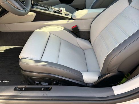 Used 2026 Porsche 911 Targa 4 GTS image 30