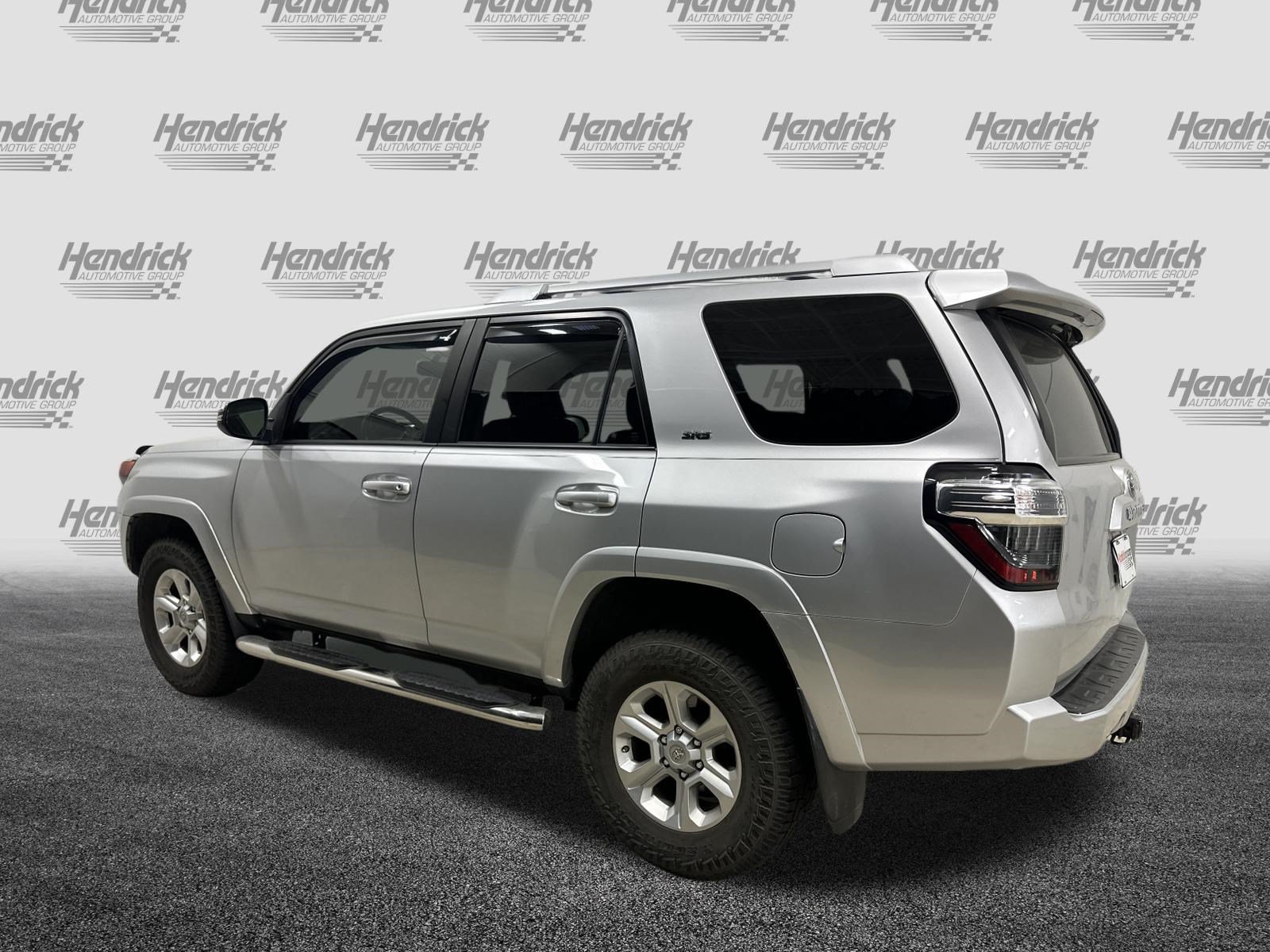 Used 2016 Toyota 4Runner SR5 Premium w/ Convenience Package AWD/4WD image 8