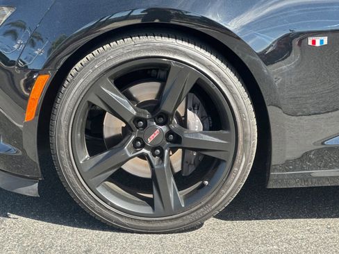 Used 2016 Chevrolet Camaro SS image 25