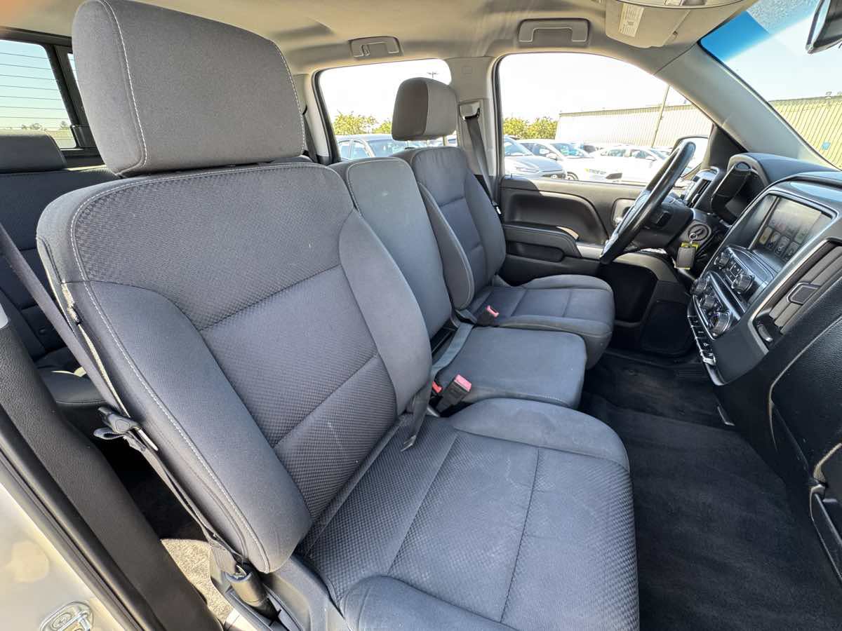Used 2018 Chevrolet Silverado 1500 LT w/ All Star Edition AWD/4WD image 14