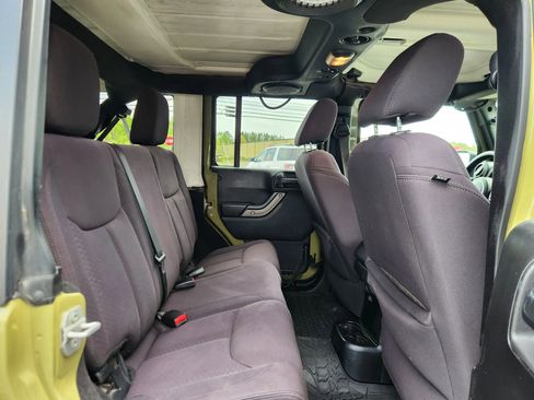 Used 2013 Jeep Wrangler Unlimited Sport AWD/4WD image 46