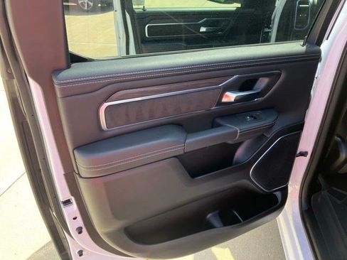 Used 2025 RAM 1500 Laramie w/ Sport Appearance Package AWD/4WD image 21