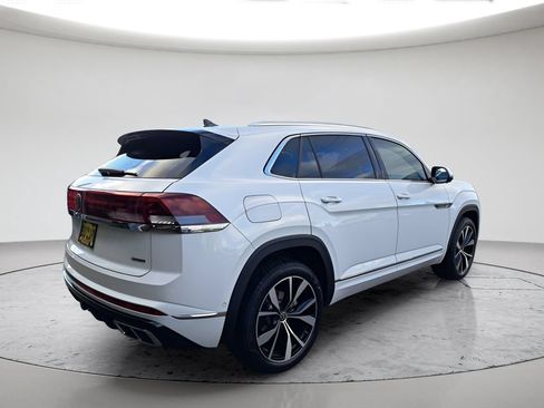New 2026 Volkswagen Atlas Cross Sport SEL Premium R-Line AWD/4WD image 3
