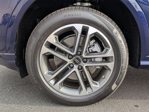 New 2025 Audi Q5 Premium Plus image 13