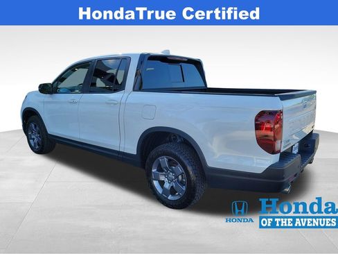 Certified 2024 Honda Ridgeline TrailSport image 4