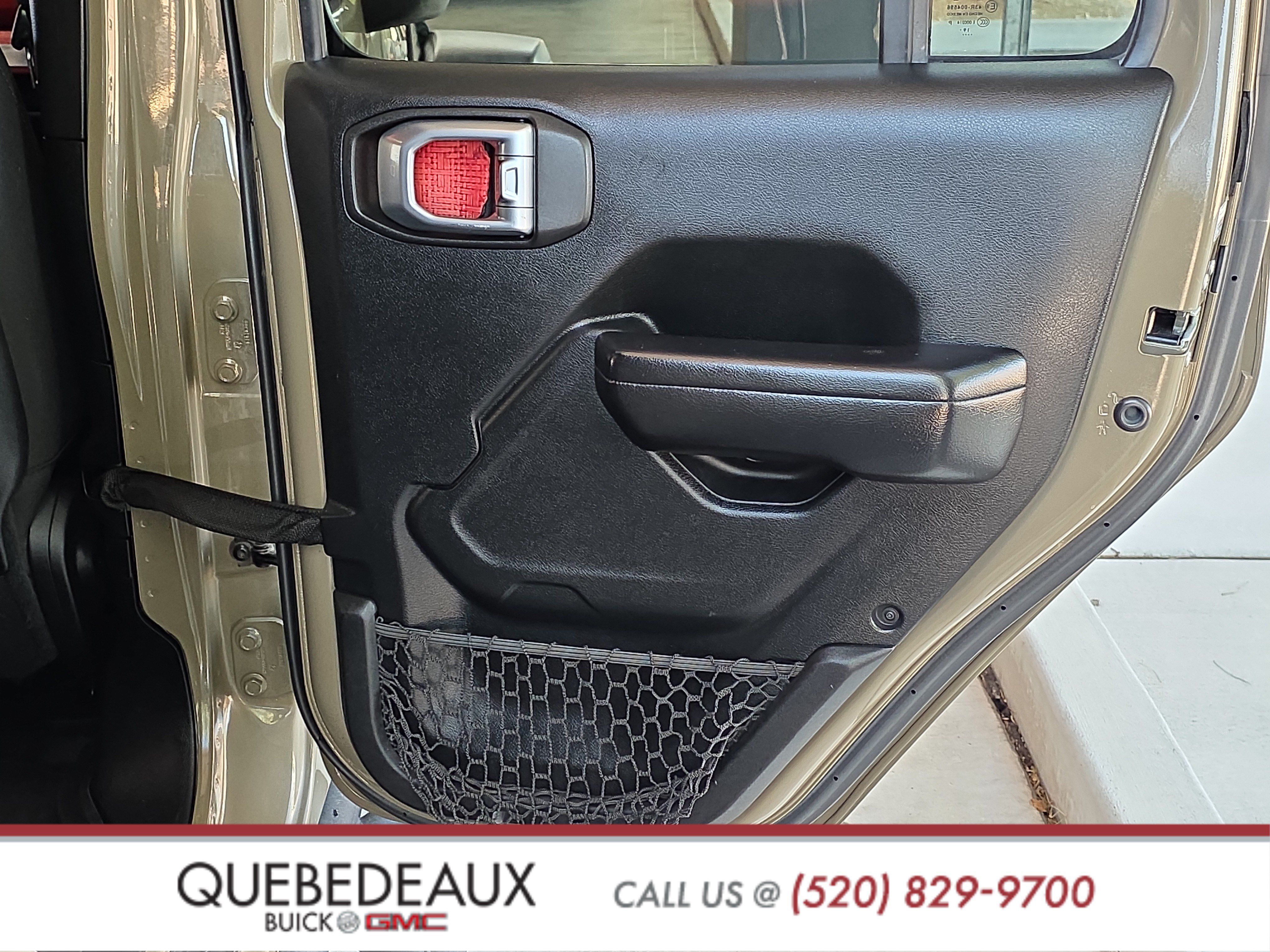 Used 2020 Jeep Gladiator Rubicon AWD/4WD image 27