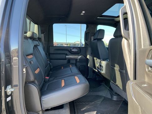 Used 2020 GMC Sierra 2500 AT4 w/ AT4 Premium Package AWD/4WD image 35