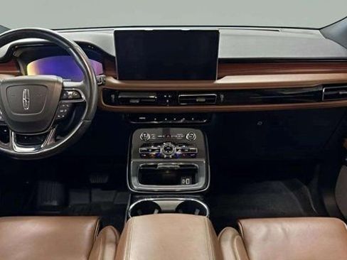 Used 2023 Lincoln Nautilus Reserve w/ Equipment Group 202A image 33